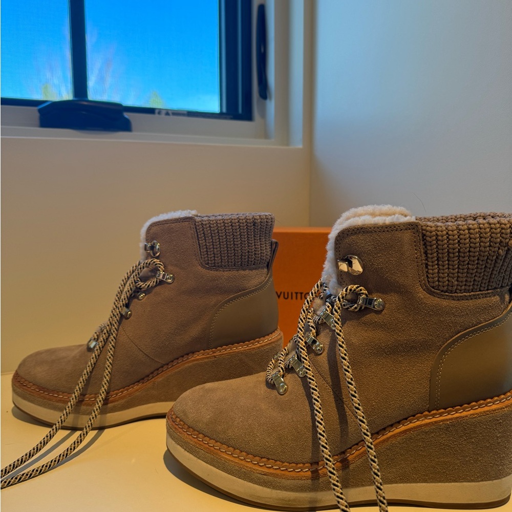 Kate spade suede ankle boots - Picture 3 of 14